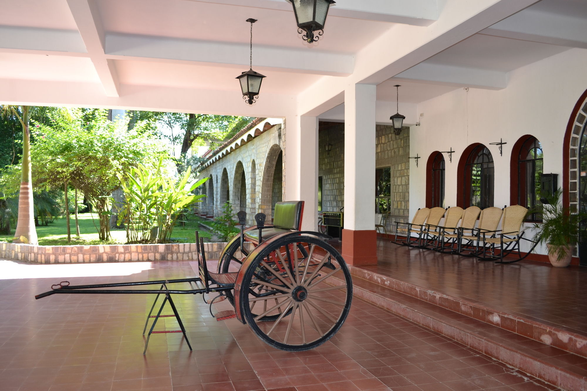 Hotel Spa Taninul Los Puentes Buitenkant foto