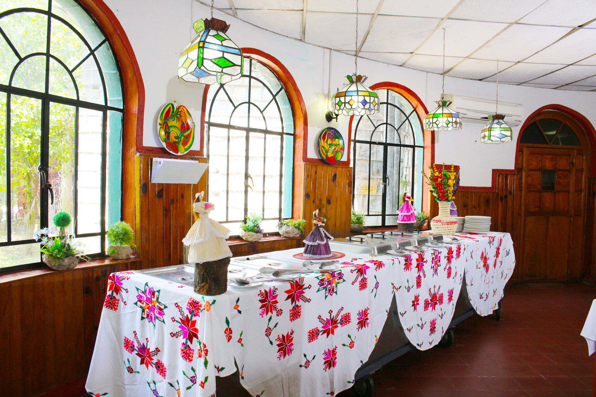 Hotel Spa Taninul Los Puentes Buitenkant foto